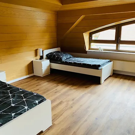 Moderne Monteur- Und Am Plettenberg شقة Dotternhausen