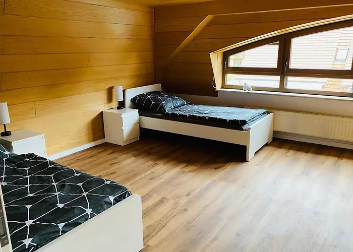 Moderne Monteur- Und Am Plettenberg Apartman Dotternhausen